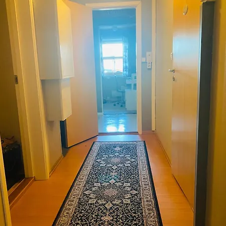Beautiful & Cozy 3-room In Private House *