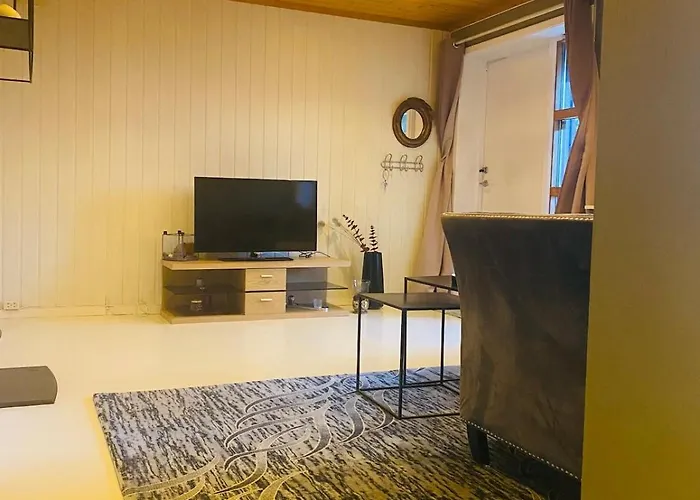 Beautiful And Cozy 3-room House For Rent Apartmán *