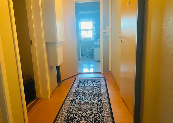 Beautiful And Cozy 3-room House For Rent *