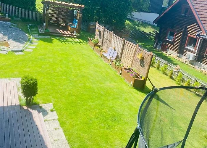 Beautiful And Cozy 3-room House For Rent Apartmán *